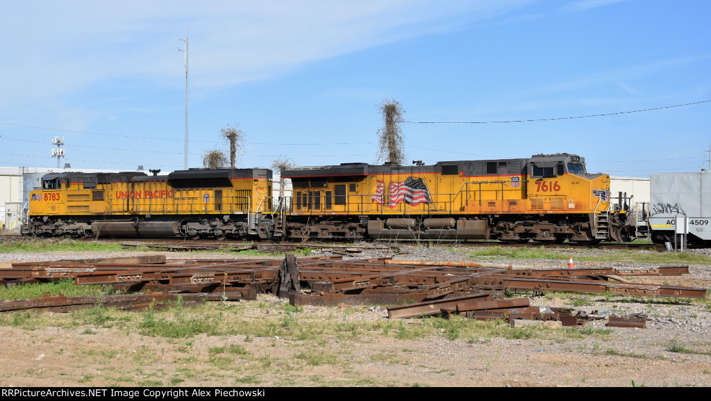 UP 7616